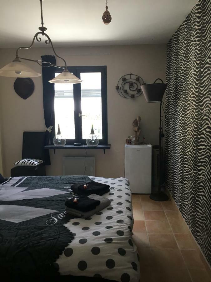 Maison Des Vignes Caylus 외부 사진